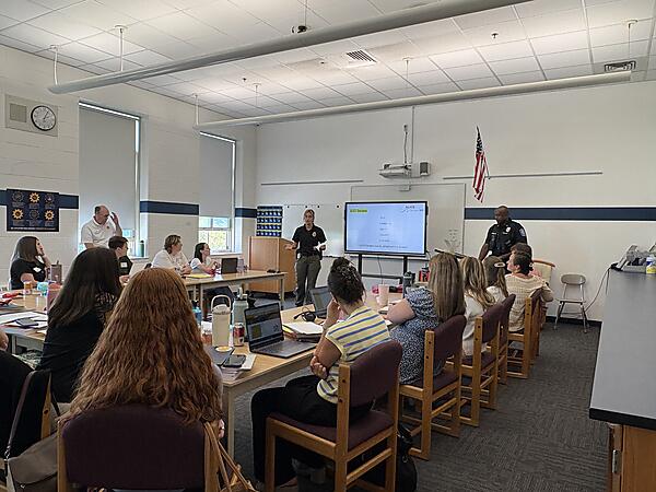 educators to LPS! 03