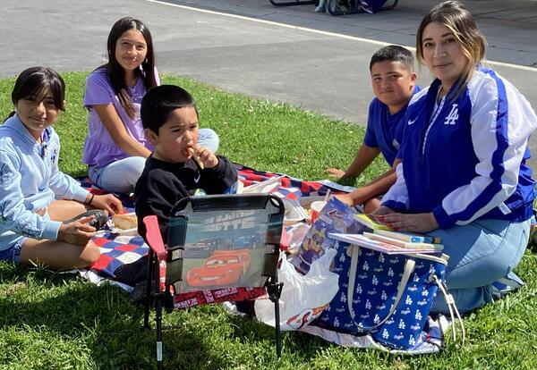 Las Lomas Story Fest Brings Families Together Through Reading