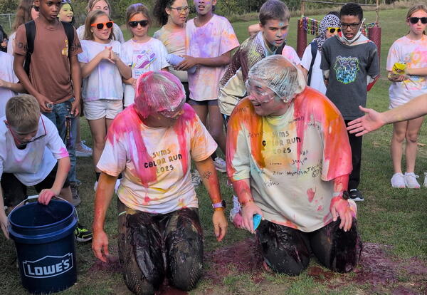 Color run participants
