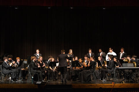 Image 10 of 80