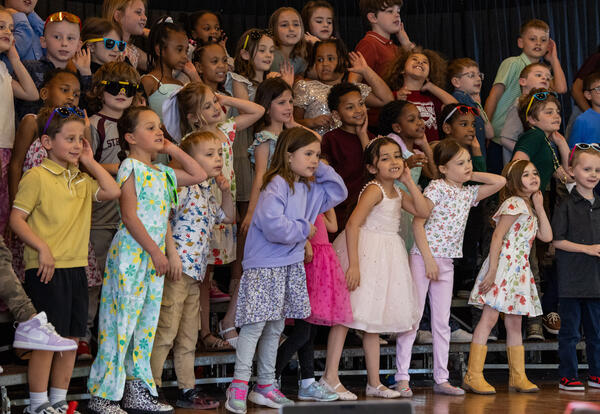 Students perform at Park's concert