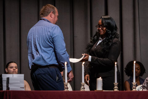 Image 16 of 58