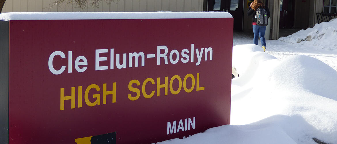 to the High School Cle ElumRoslyn High School