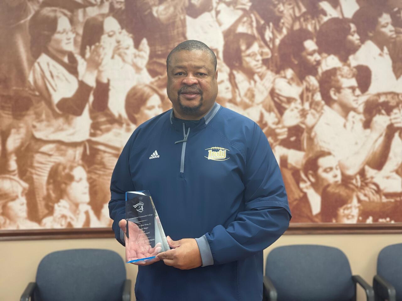 Donerson Receives Dr. Martin Luther King, Jr. Drum Major for Justice