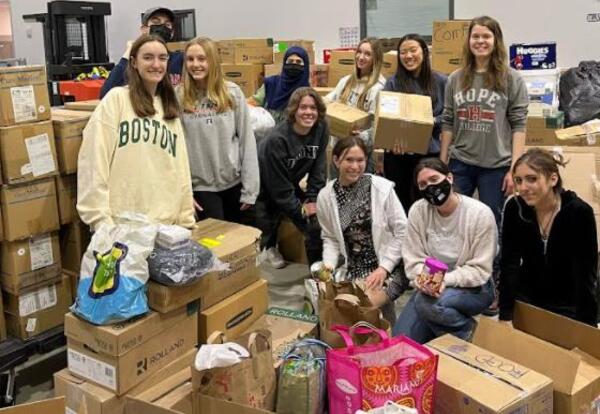 DGN Students Donate 5,000 Pounds of Goods to Ukraine