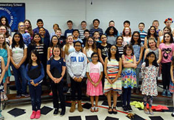 Fourth Grade Choir Performs at Spring Sing