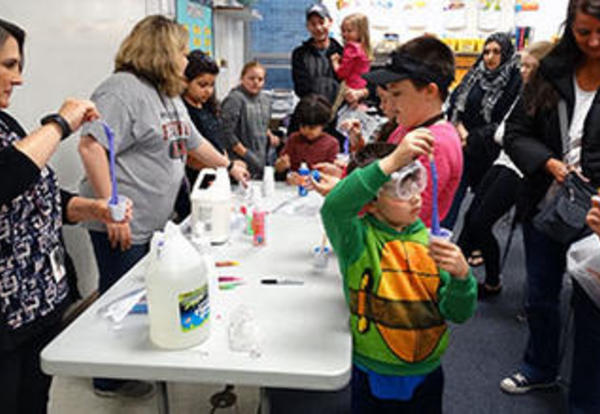 STEAM Night Combines Creativity, Learning
