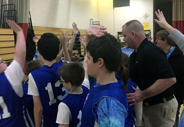 basketball team huddle