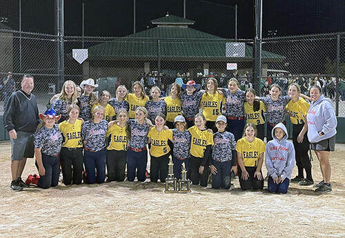 20221005-d140girlssoftball-news-image