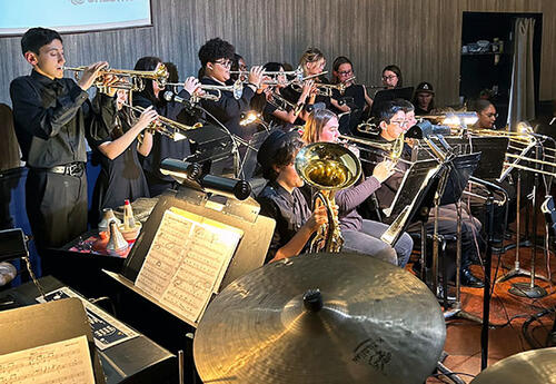 D140 Jazz Ensemble performs at North and Maple