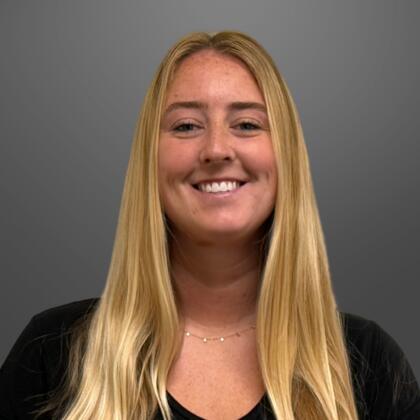 Claire McMahon head shot