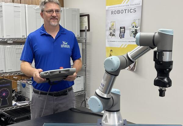 Northshore Technical Community College Announces Advanced Manufacturing    Apprenticeship with Laitram and Intralox