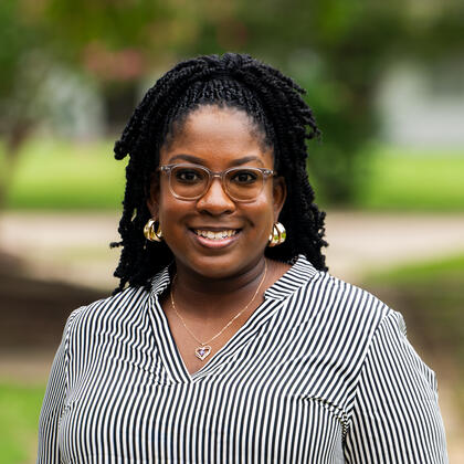 Photo of Dr. Bailey