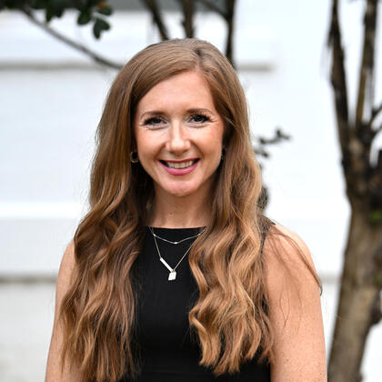 Photo of Jennifer Carver