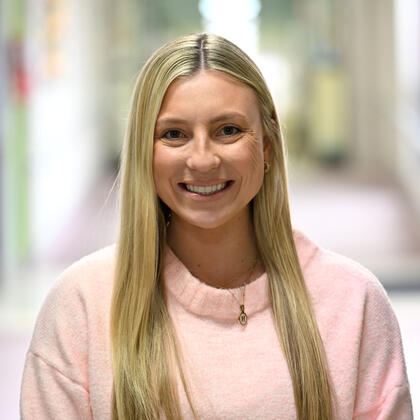 Photo of Jessica Henry