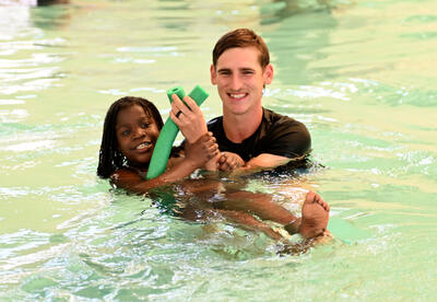 adapted swim class