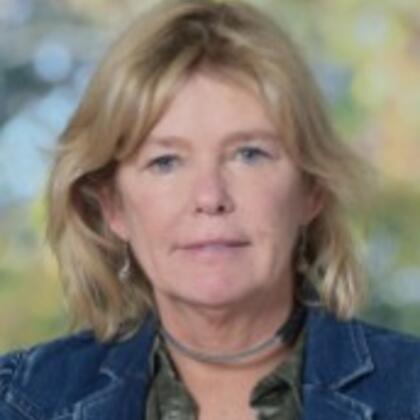 Photo of Lori Mooney