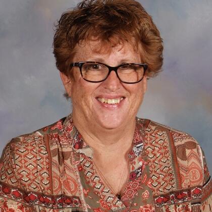 Photo of Robin Thacker