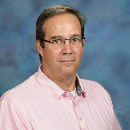 Photo of Andrew Riechers