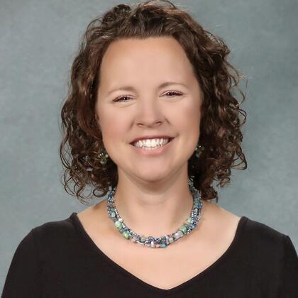 Photo of Julia Edwards