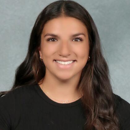 Photo of Abriana Deslauriers