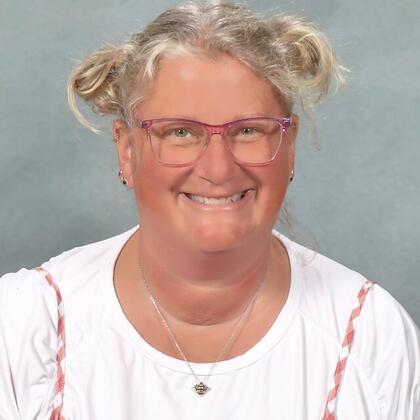 Photo of Julie Rioux