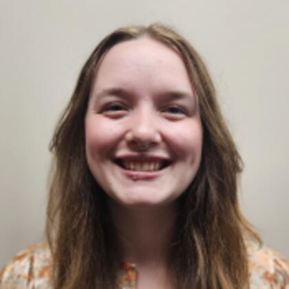 Photo of Dara Leonard