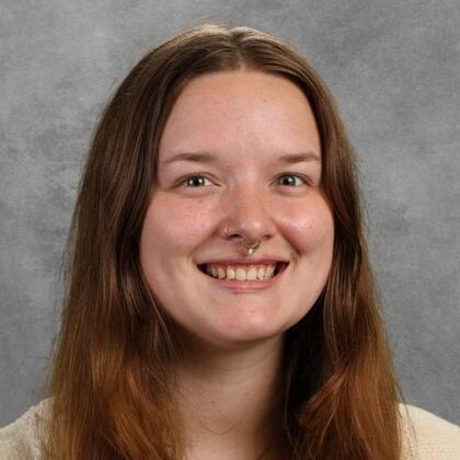 Photo of Dara Leonard