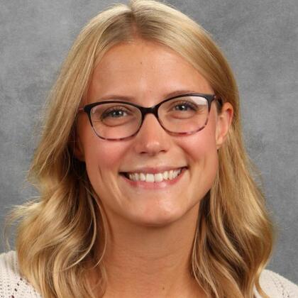 Photo of Maggie Miller