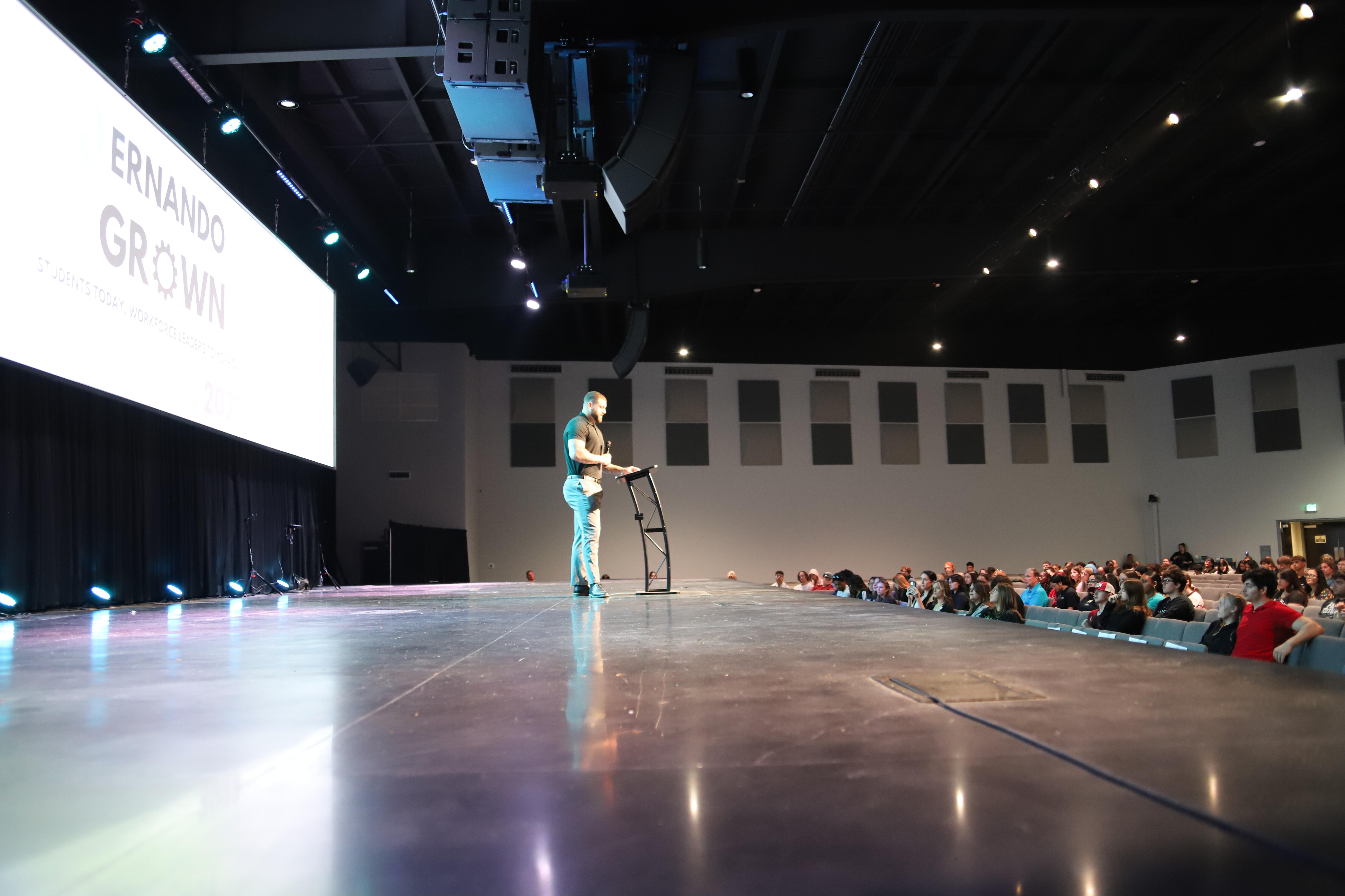 Speakers at Hernando Grown event