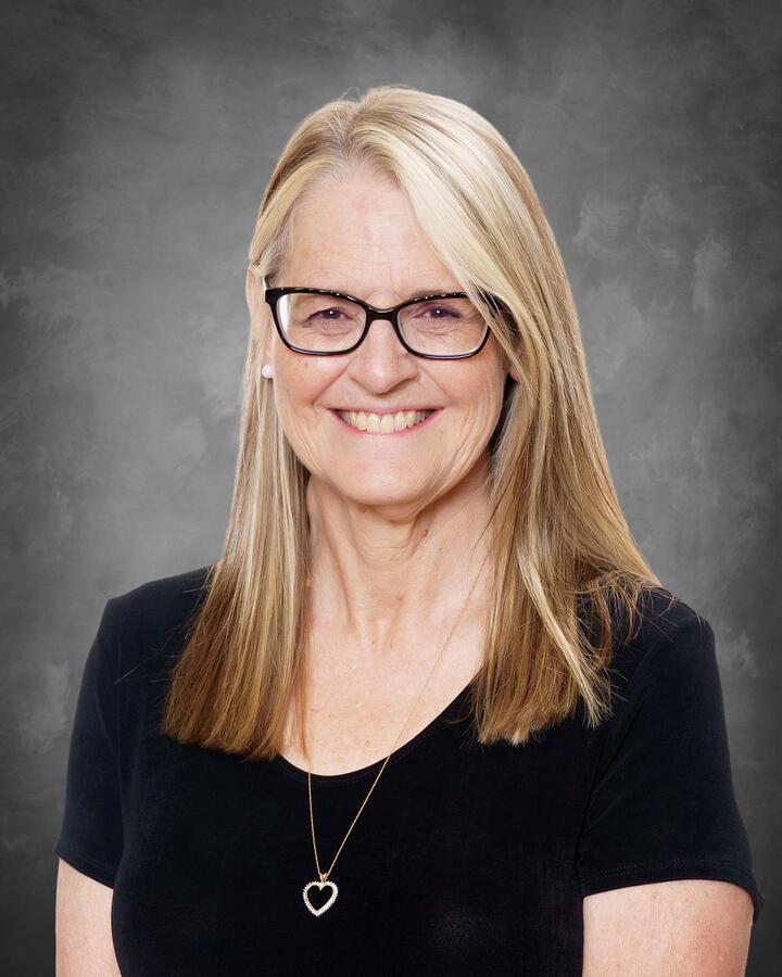 Elizabeth Gue Desert Heights Preparatory Academy