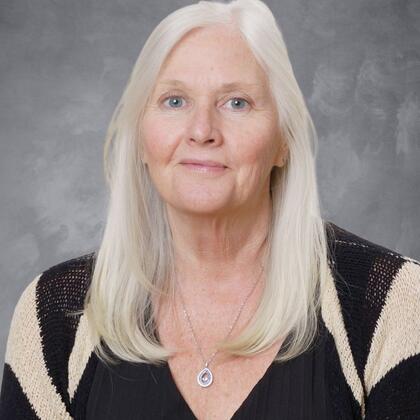 Photo of Lynda Brunner