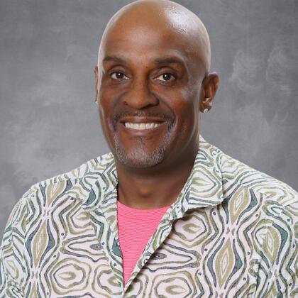 Photo of Lamont Holmes