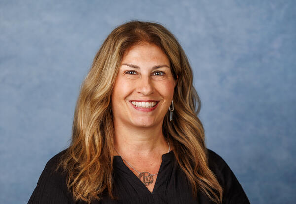 Photo of Lori Rogers