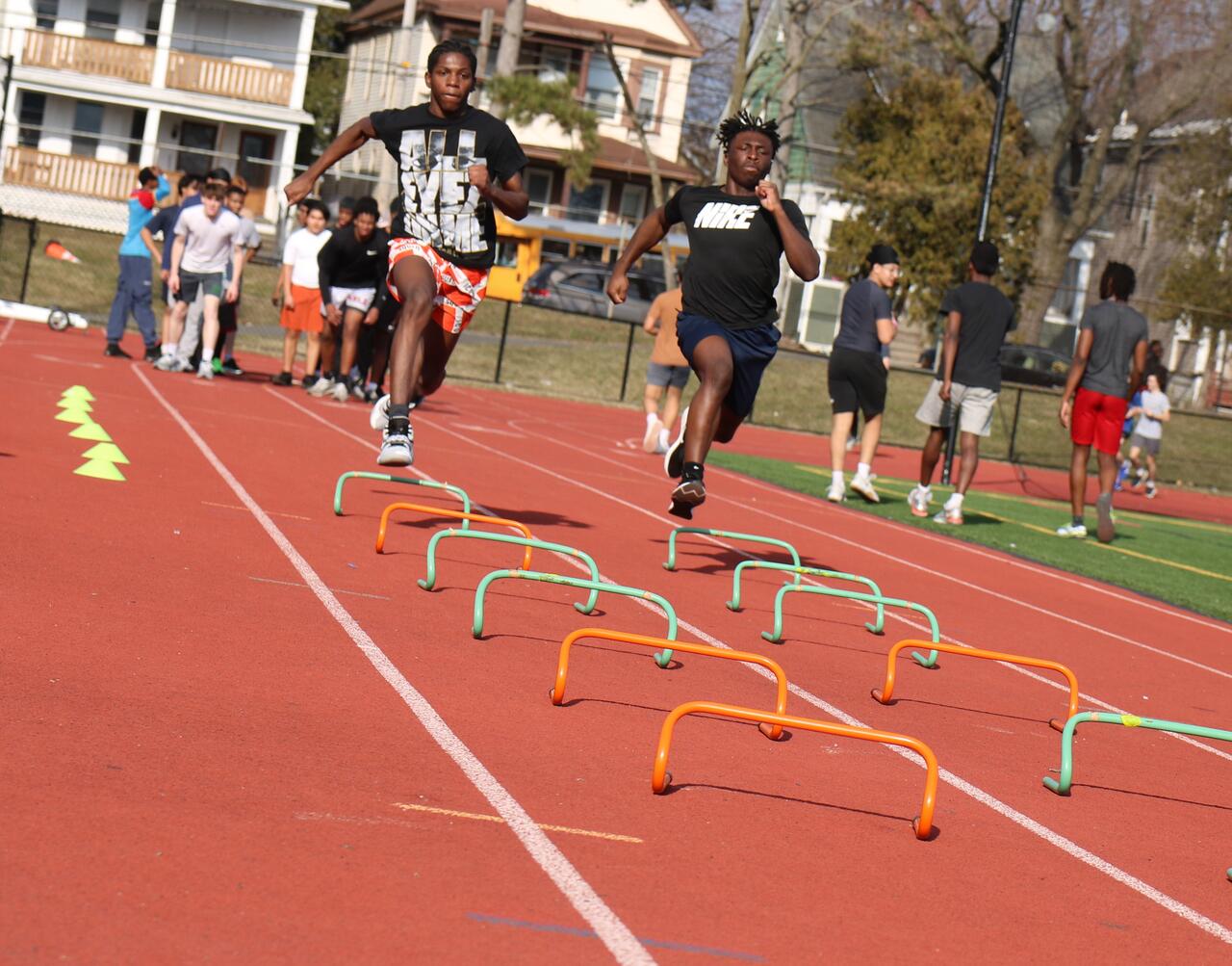 Spring sports first week: track and tennis | Athletics