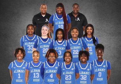 Team photo of girls' varsity basketball from 2024-25
