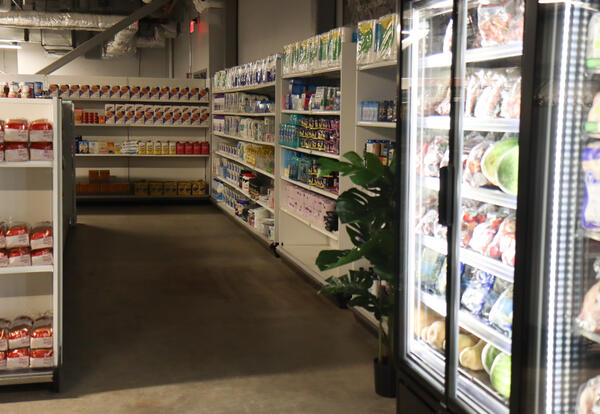 Image of the Falcon Market at Albany High