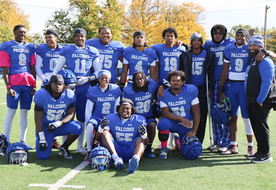 Group photo of the seniors on the football team