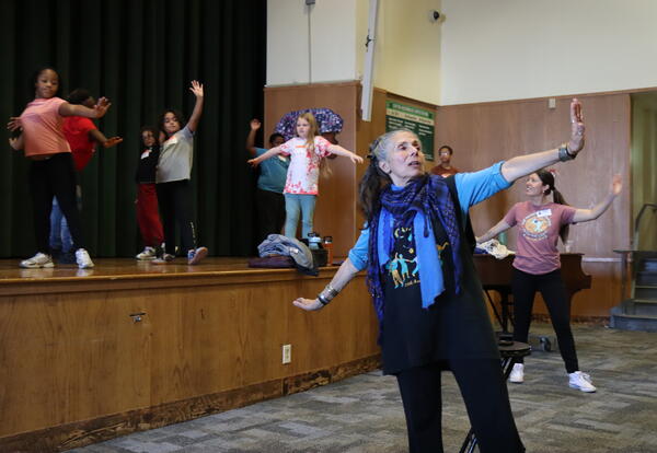 Dance sessions at Giffen!