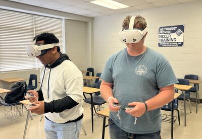 HVAC Students with VR Headsets