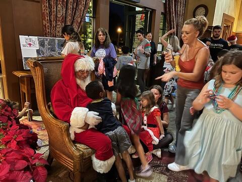 Santa's Arrival - Photo #20