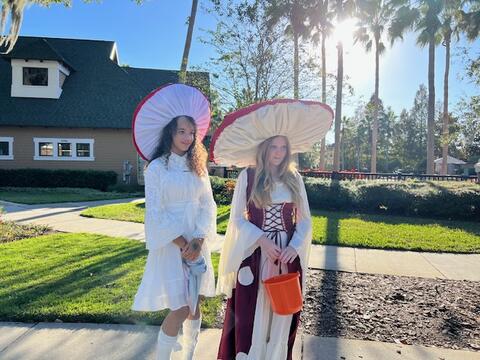 Costume Parade - Photo #9