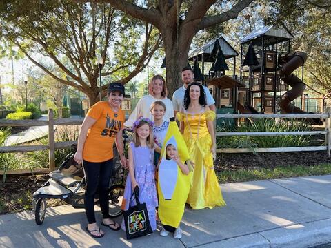 Costume Parade - Photo #12