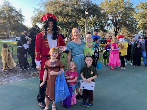 Costume Parade - Photo #19