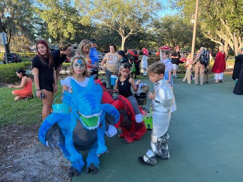 Costume Parade - Photo #21