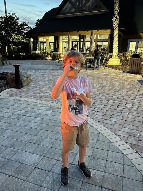 S’mores Under the Stars - Photo 1