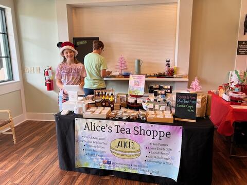 Christmas in July Craft Fair – 7-27-2024 photo 29