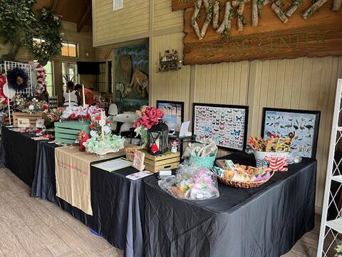 Christmas in July Craft Fair – 7-27-2024 photo 20