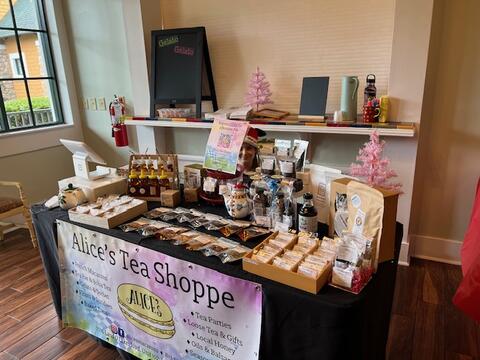 Christmas in July Craft Fair – 7-27-2024 photo 17