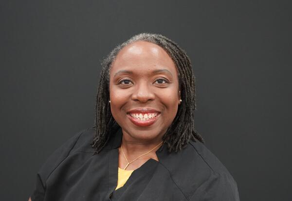 Photo of Nicole Bruce
